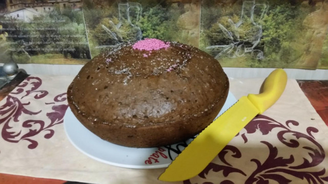 Chocolate cake in a slow cooker