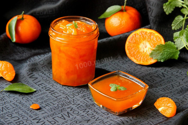 Tangerine jam for winter