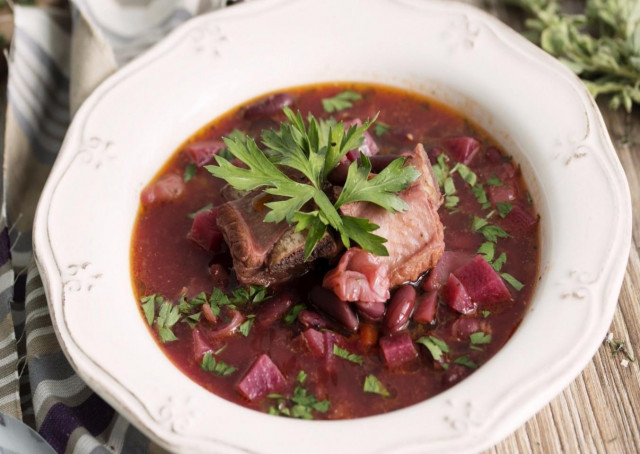 Borscht with mushrooms and beans in a slow cooker