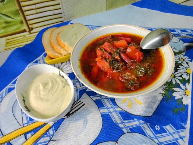 Red borscht with sorrel in a slow cooker