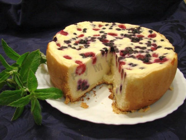 Cottage cheese cake in a slow cooker