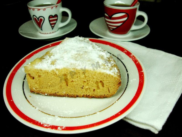 Cake in a slow cooker with condensed milk