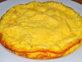 Classic omelet in a slow cooker