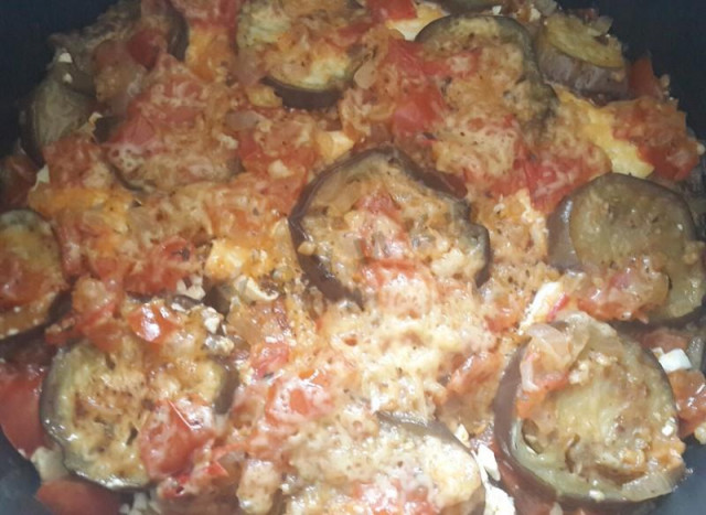 Eggplant parmigiana in a slow cooker