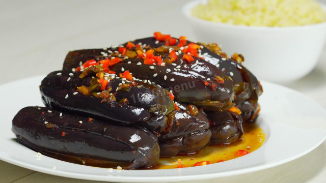 Korean eggplant with garlic in soy sauce