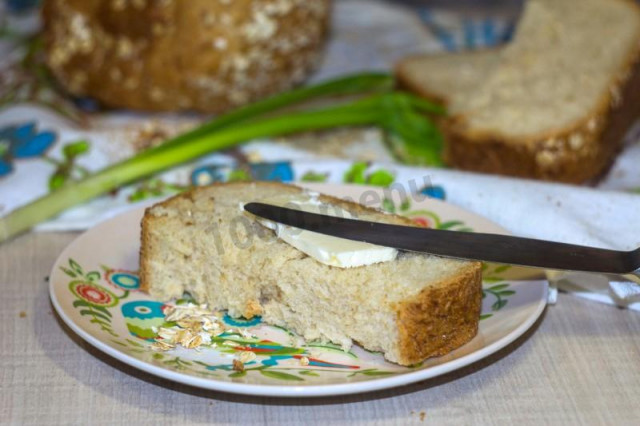 Oatmeal bread in a bread maker