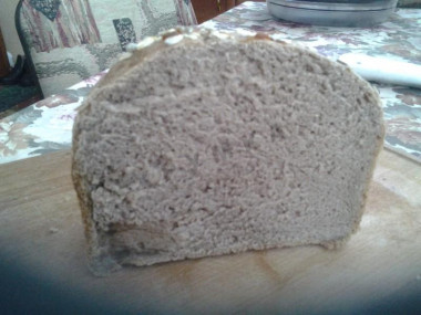 Health bread with flaxseed flour in a bread maker