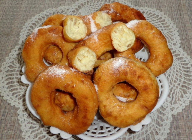 Donuts on kefir in 15 minutes