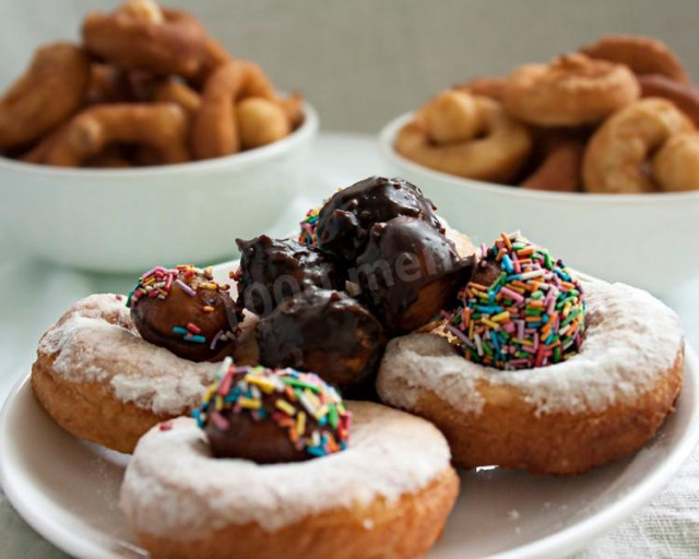 Punahou yeast doughnuts