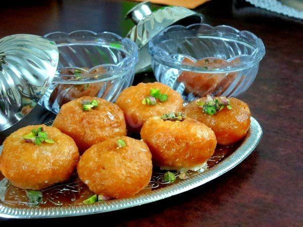 Indian sweets Balushakhi