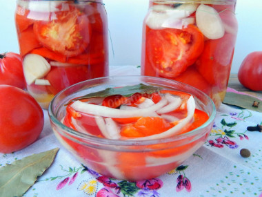 Tomatoes in jelly for winter simple