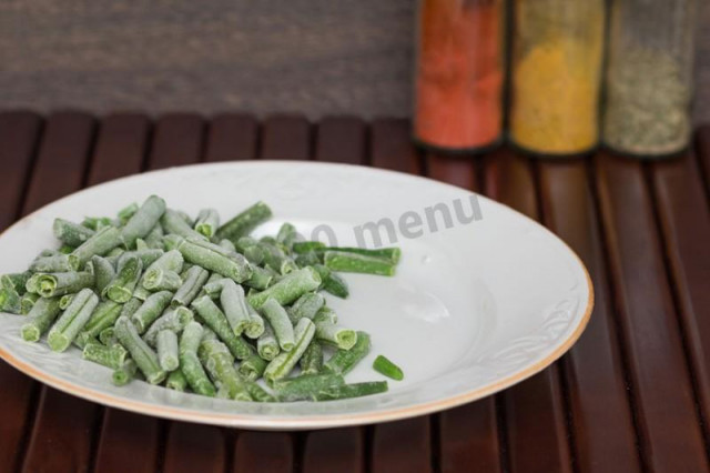 Asparagus beans frozen for winter