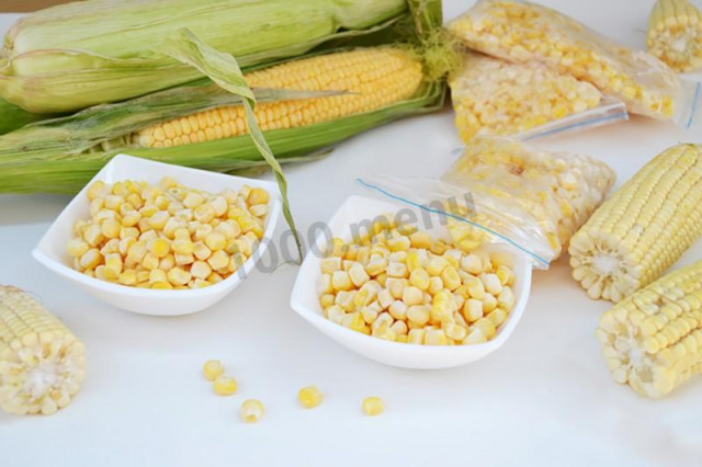 Freezing corn for winter with grains