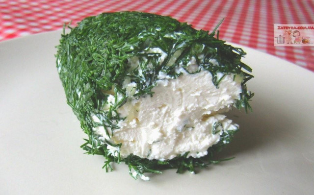 Cream cheese on kefir with herbs and garlic