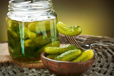 Lightly salted cucumbers with mustard