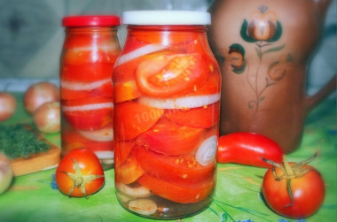 Tomatoes in jelly with gelatin for winter with onions