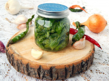 Pickled broccoli for winter