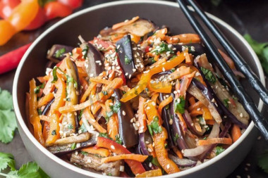 Eggplant pickled with garlic and carrots for winter