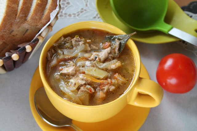 Cabbage soup with canned fish