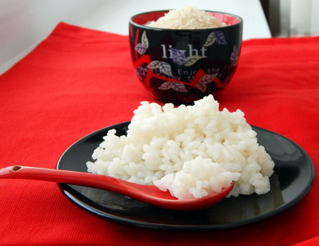 Rice for rolls in a slow cooker