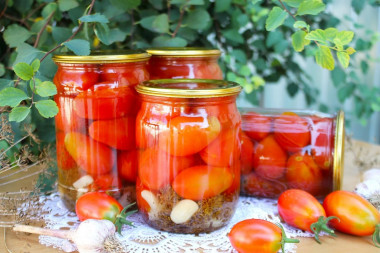 Sweet tomatoes without sterilization for winter