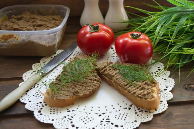 Beef liver pate with carrots