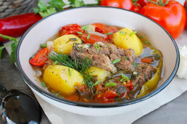 Hashlama with potatoes