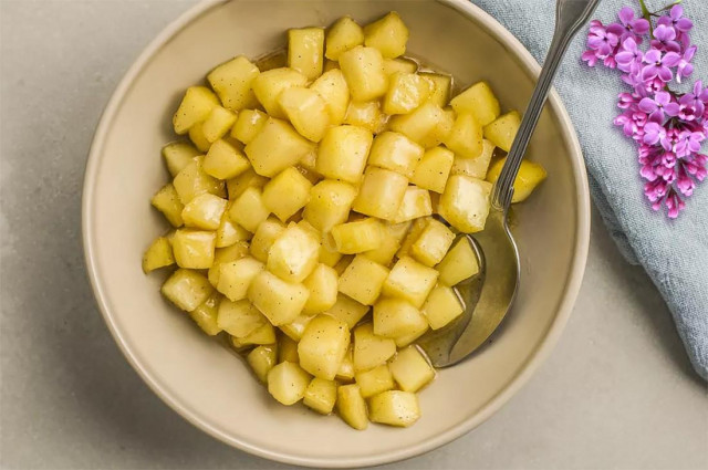 How to caramelize apples for pie