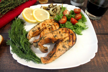 Grilled chum salmon steak