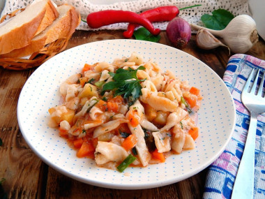 Homemade noodles with chicken and vegetables