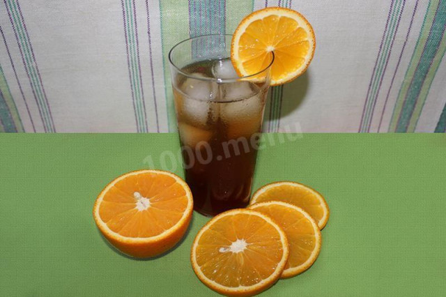 Iced tea with orange