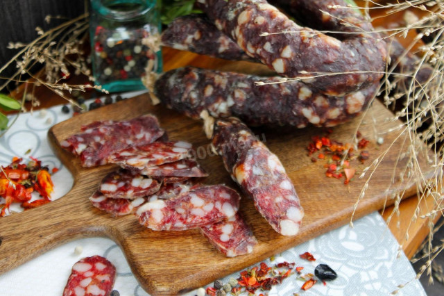 Dried sausage at home