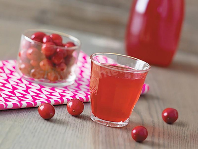 Cranberry juice for children