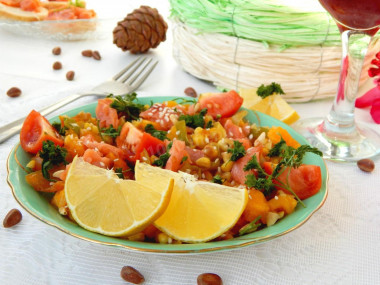 Smoked salmon salad with pumpkin