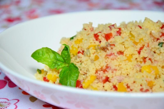 Couscous and tuna salad