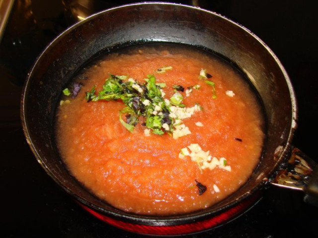 Spicy tomato sauce