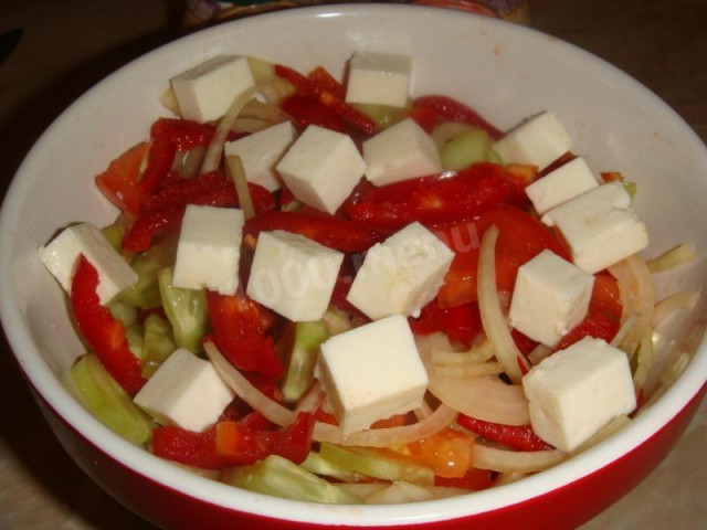 Shop-style salad