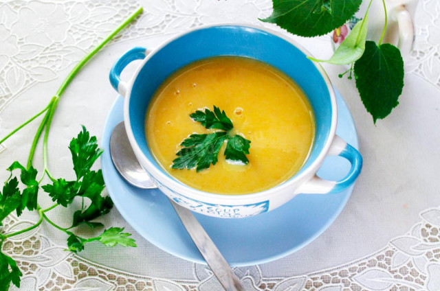 Pumpkin puree soup for children