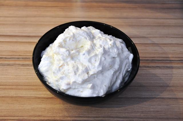 Cream for eclairs cottage cheese
