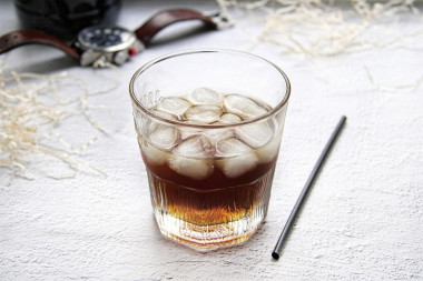 Cocktail Black Russian