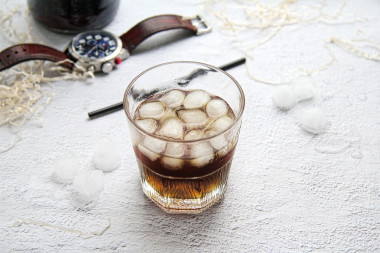 Cocktail Black Russian