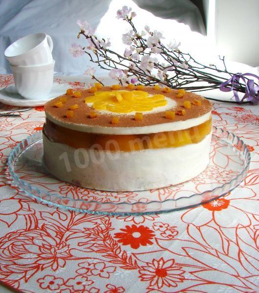 Delicate peach cake with gelatin