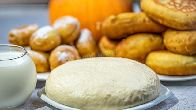 Kefir dough without yeast and eggs