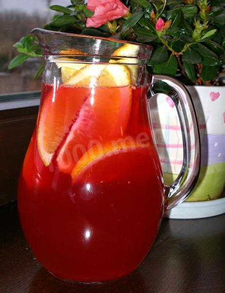 Non-alcoholic punch pomegranate and orange