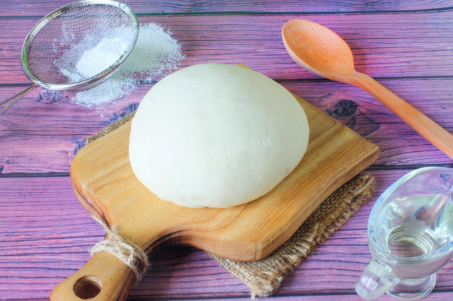 Dough on water with dry yeast