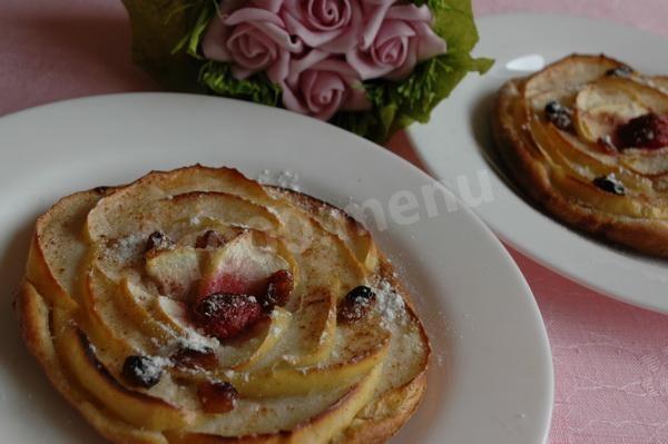Puff pastry with apples