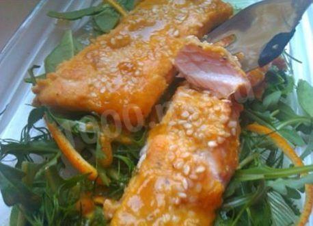 Salmon in orange sauce
