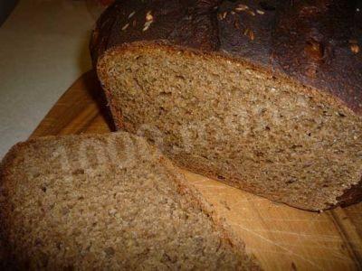 Rye flour bread is delicious without yeast eggs