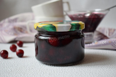 Cherry jam five minutes