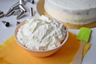 Cream cheese cream for cake